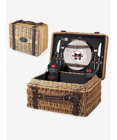 Disney Mickey & Minnie Mouse Picnic Basket $93.95 Baskets