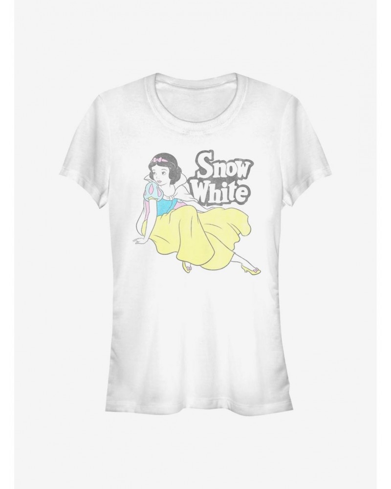 Disney Snow White And The Seven Dwarfs Classic Snow White $8.96 Merchandises